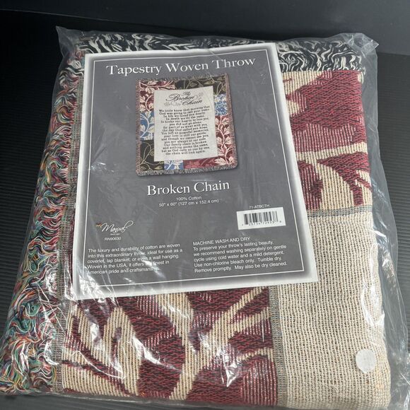 Tapestry Woven Throw Broken Chain 50” x 60” Made in USA Machine Wash NEW - Picture 1 of 5